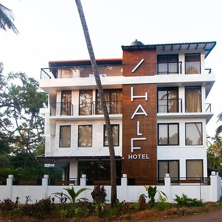 Half Hotel Calangute Exterior photo